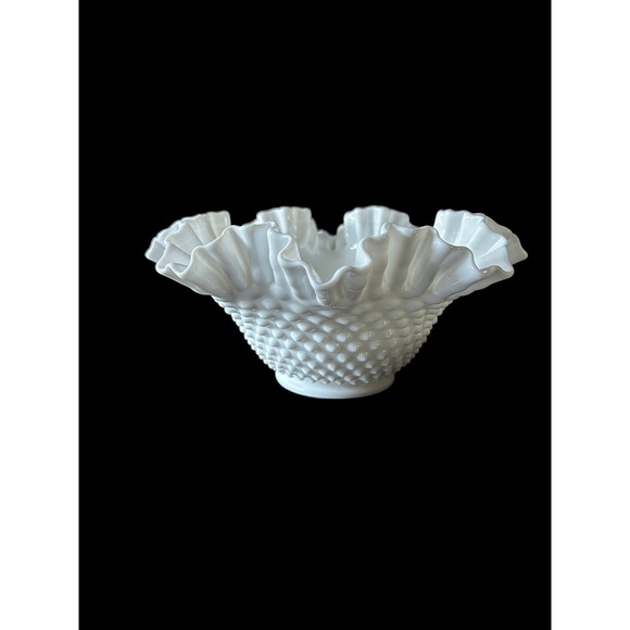Vintage Fenton Hobnail‎ Ruffled Candy Dish - Picture 2 of 6